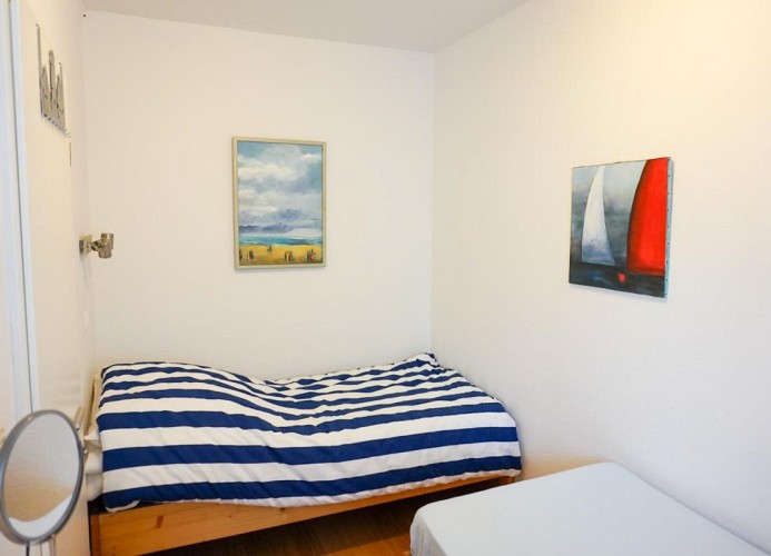 Kleines Schlafzimmer 