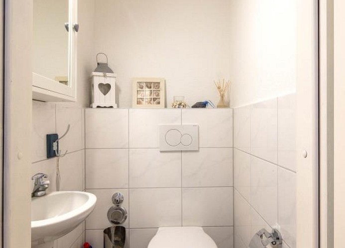 WC Extra