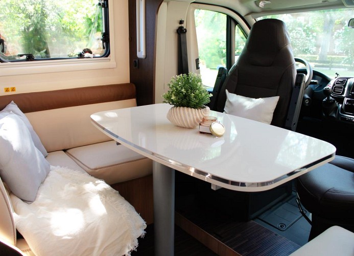 Wohnmobil FORSTER T 699 HB
