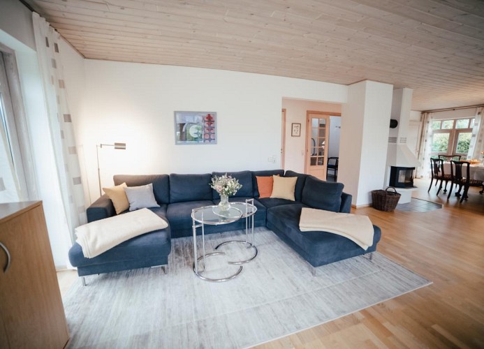 Wohnzimmer mit Kaminofen