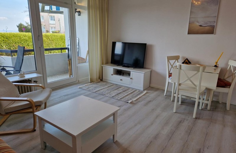 Tv und Essecke